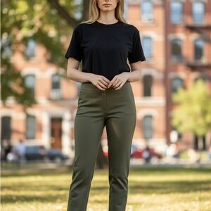 Chico's Classic Olive Straight Leg Pants